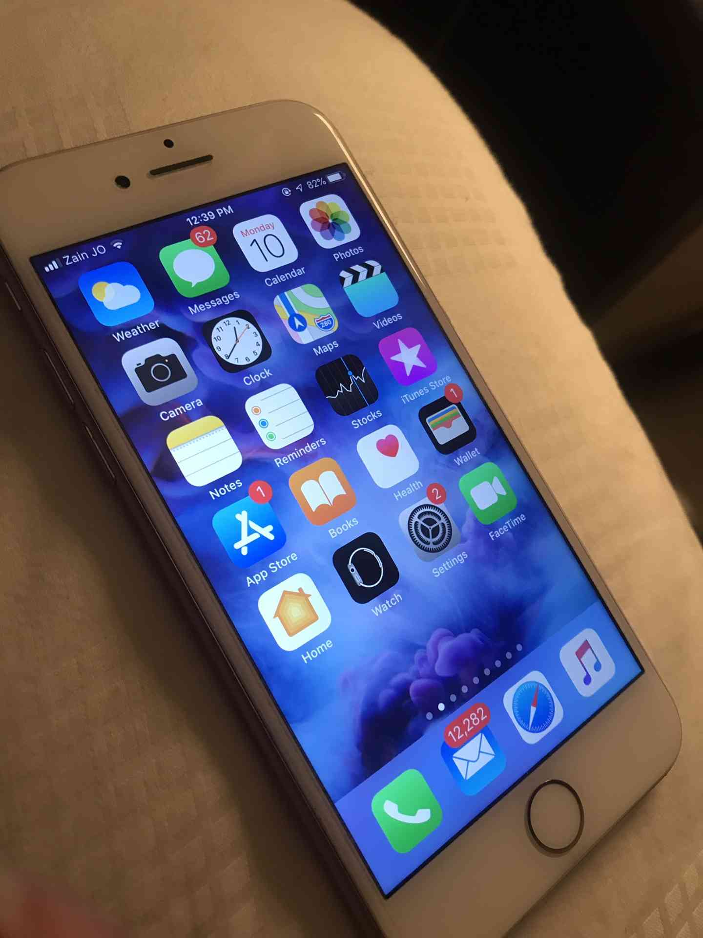 iPhone 7 128 g
لا تنسَ أنك شاهدت هذا الإعلان في عنكبوت
Rose gold
Like new
بحالة الجديد مع ك...