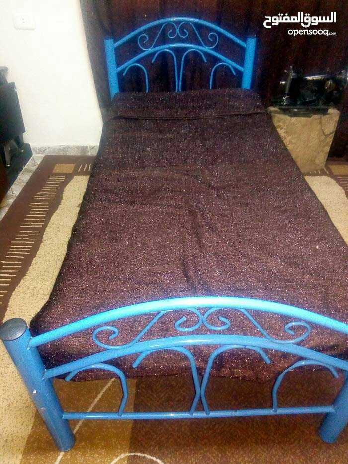 ماركه الجنوبيه
لا تنسَ أنك شاهدت هذا الإعلان في عنكبوت
سريرين حديد بسعر 40 مع. الفرشات بحاله...