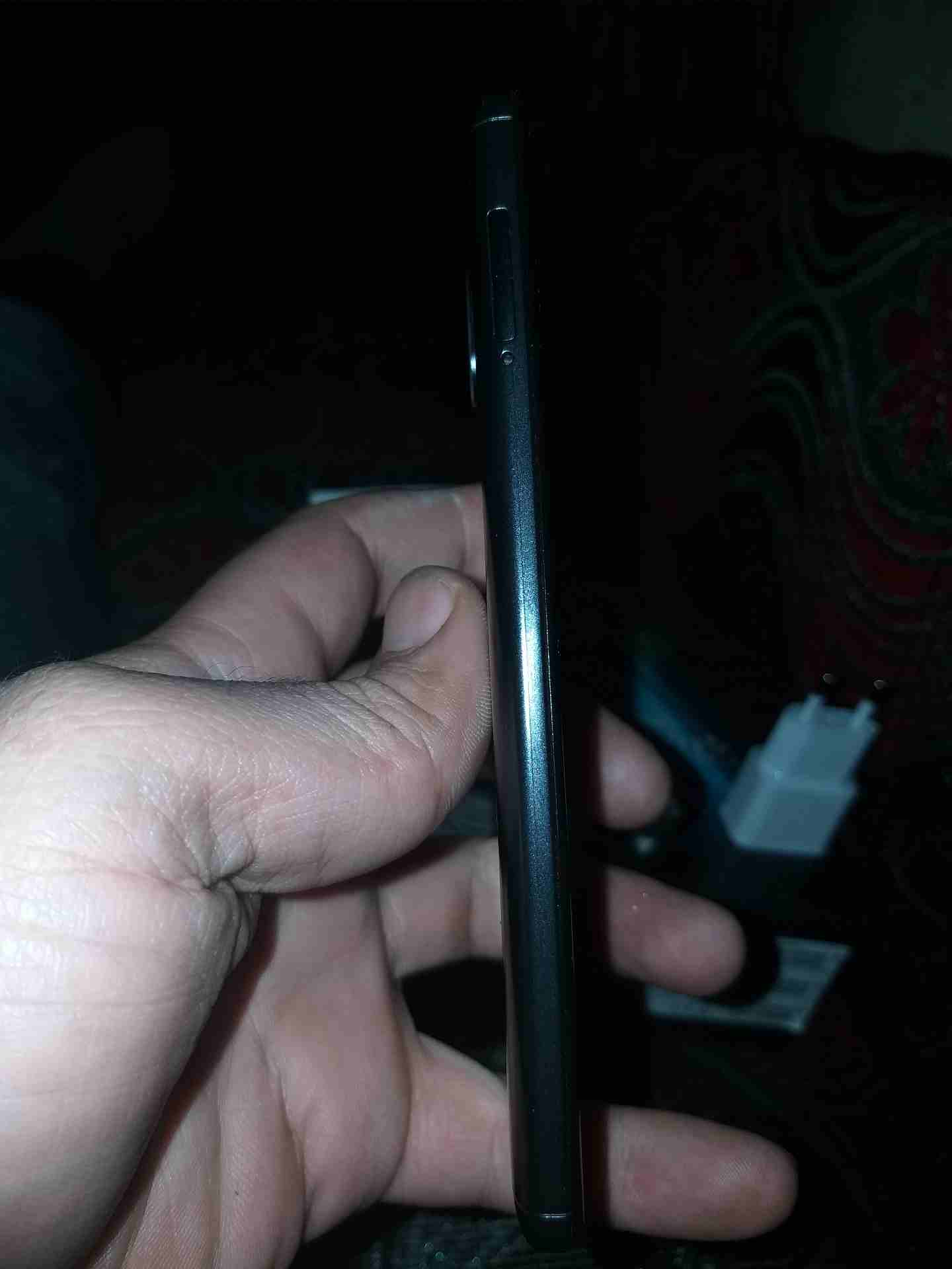 LEAGOO MIX (32G) (4g)
لا تنسَ أنك شاهدت هذا الإعلان في عنكبوت
جهاز ليجو ميكس بدون حواف
32 جيجا...