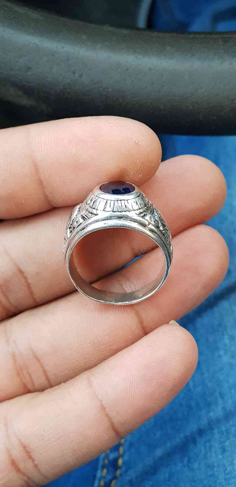 خاتم فضه الأمن العام للبيع                                            


	 				لا تنسَ أنك شاهدت هذا الإعلان في عنكبوت            
	 				
                                خاتم للبيع الامن العام جام...
