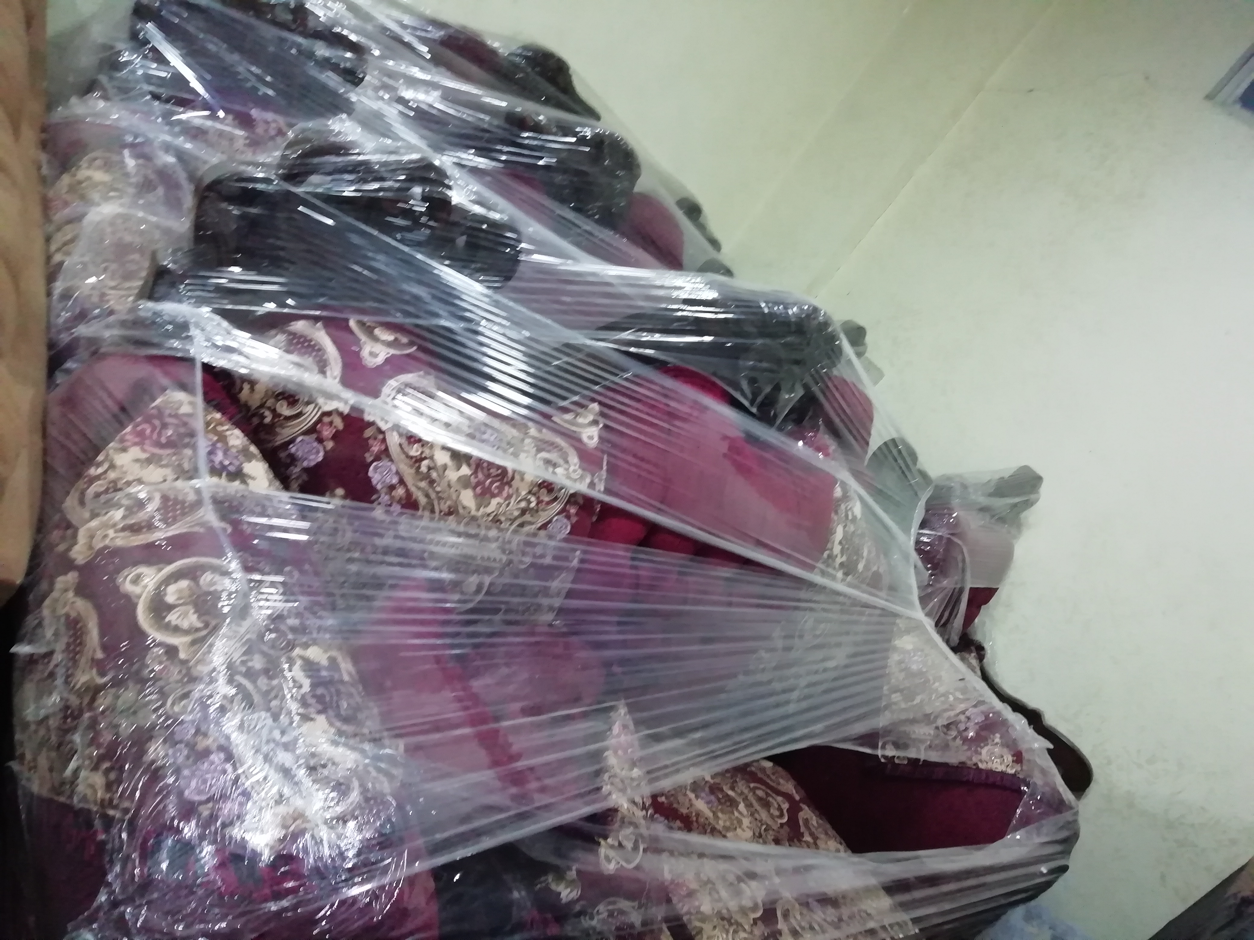 طقمين مصري خشب زان بسعر مغري تصفيه مع جلسه 24مقعد
لا تنسَ أنك شاهدت هذا الإعلان في عنكبوت
طقم...