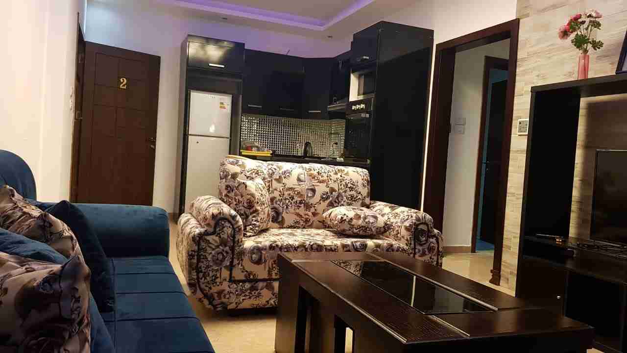 شقة فخمه مفروشه * للايجار اليومي الاسبوعي او الشهري * في عبدون الشمالي
لا تنسَ أنك شاهدت هذا الإعلان في عنكبوت...