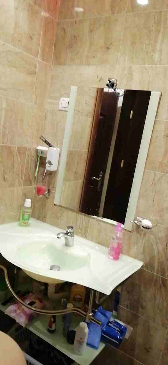 مغسلة سيكوريت زجاج مع مراي ورف سيكوريت سفلي وبطارية إيطالي
لا تنسَ أنك شاهدت هذا الإعلان في عنكبوت...