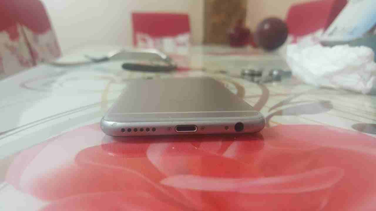 IPhone 6s 64GB
لا تنسَ أنك شاهدت هذا الإعلان في عنكبوت
الجاهز ممتاز
بس مشخوط من ورا مو كثيير...