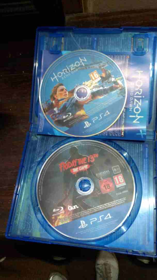 ps4 1tb للبيع فقط
لا تنسَ أنك شاهدت هذا الإعلان في عنكبوت
الجهاز نضيف جدا معاه ايد وحدة الهارد دي...
