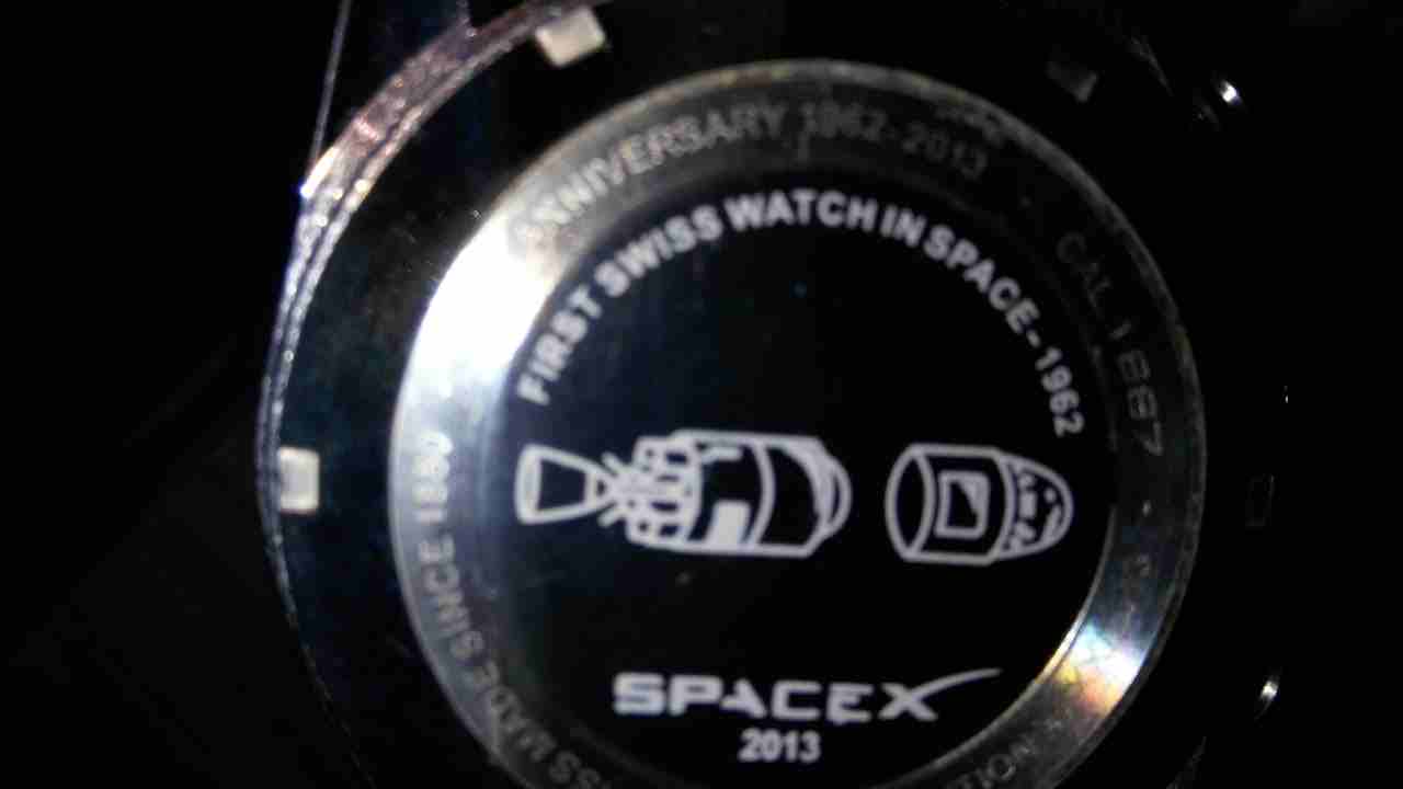 ساعة TAG HEUER
لا تنسَ أنك شاهدت هذا الإعلان في عنكبوت
للإستفسار 0795058319
-------------...