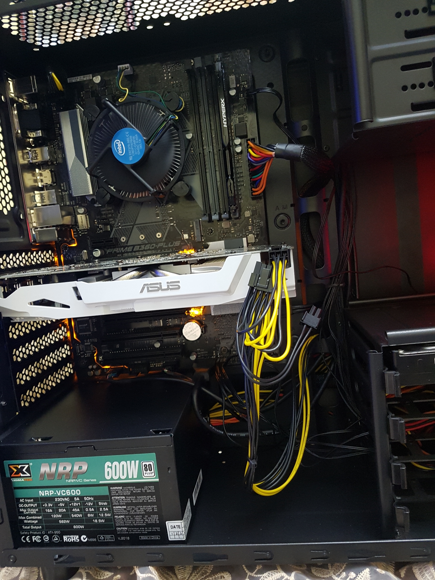 PC GAMING AND DESIGN 8th GEN I5-8500
لا تنسَ أنك شاهدت هذا الإعلان في عنكبوت
GAMING AND DESIG...