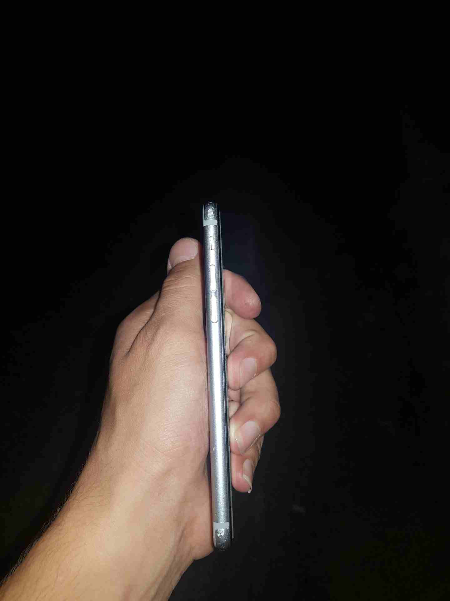 ايفون 6 128 بحالة الوكاله ما بتفرقه عن الجديد كامل اغراضه معه
لا تنسَ أنك شاهدت هذا الإعلان في عنكبوت...
