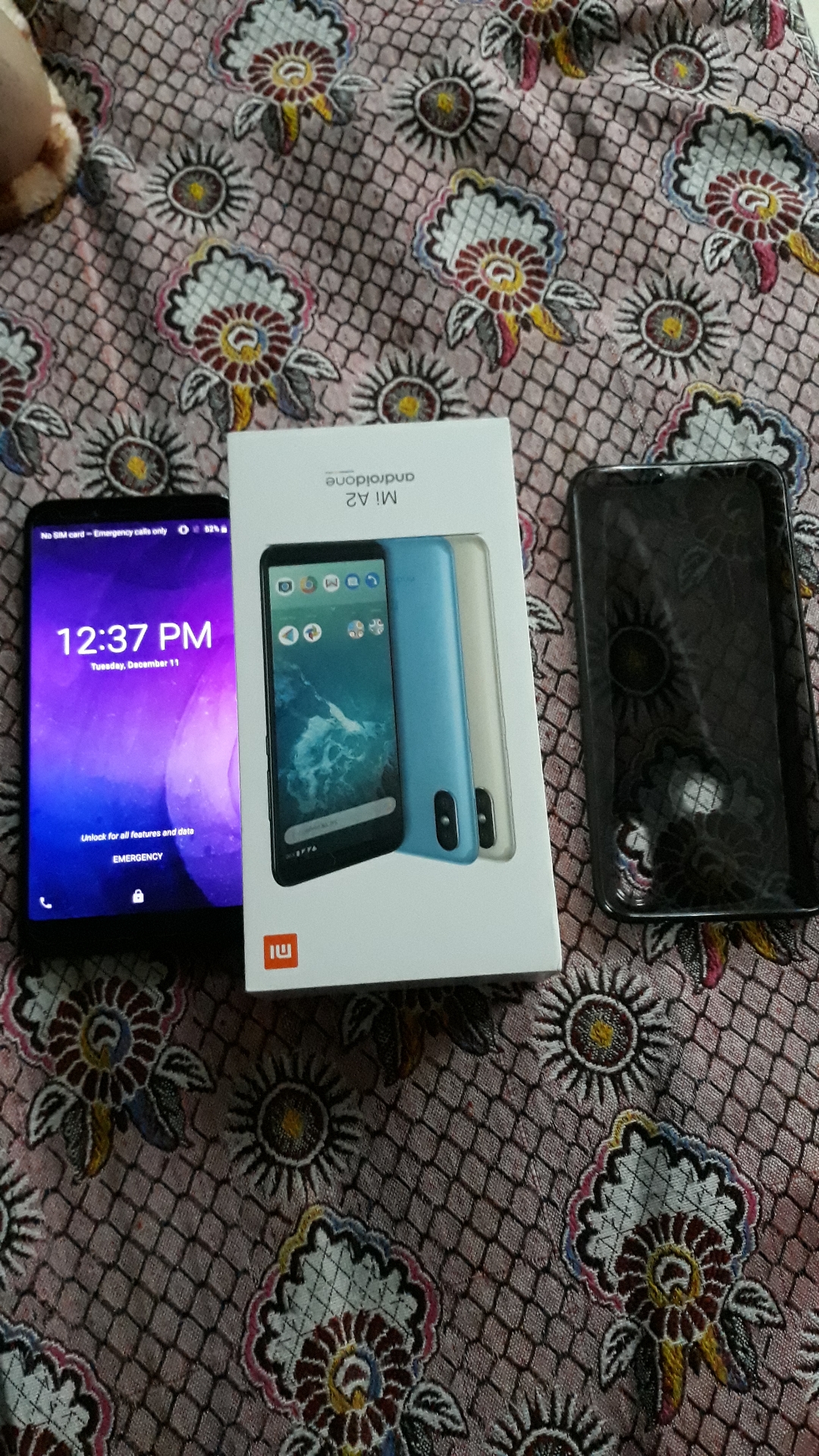 xiaomi Mi A2 32GB 4GB RAM condition 10/10 black colour ,back Camera 20 12 Mega                                            


	 				لا تنسَ أنك شاهدت هذا الإعلان في عنكبوت...