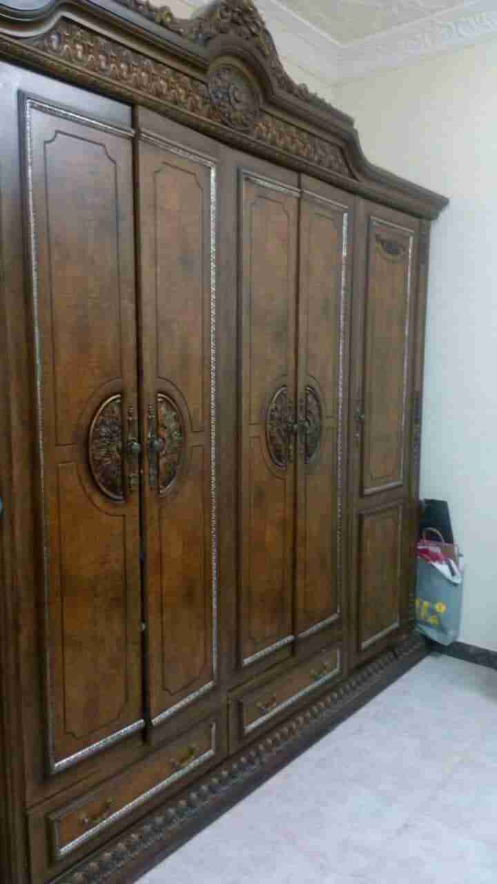 غرفه نوم
لا تنسَ أنك شاهدت هذا الإعلان في عنكبوت
غرفه نوم للبيع...