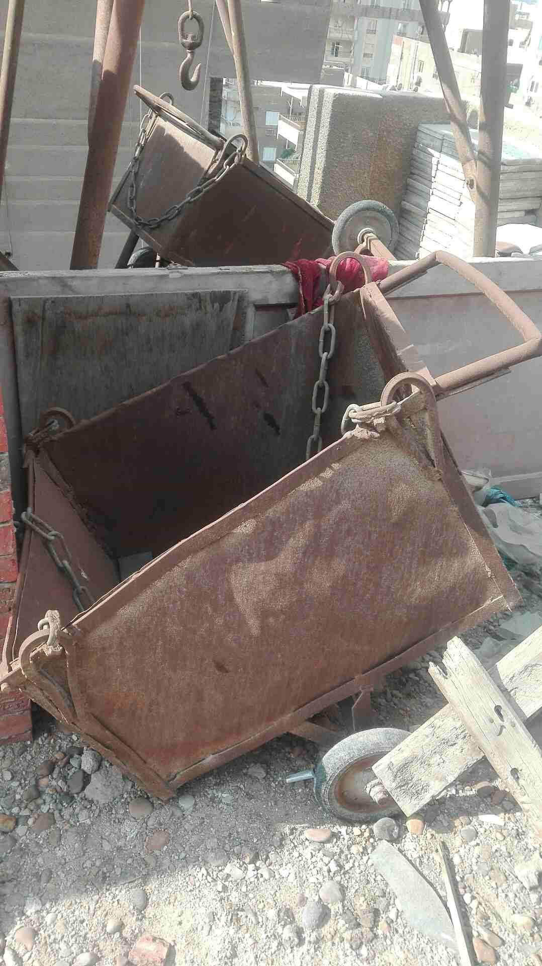 ونش حديد
لا تنسَ أنك شاهدت هذا الإعلان في عنكبوت
للبيع ونش رافع معاع 3 عربيات حديد ... بيرفع 10 ا...