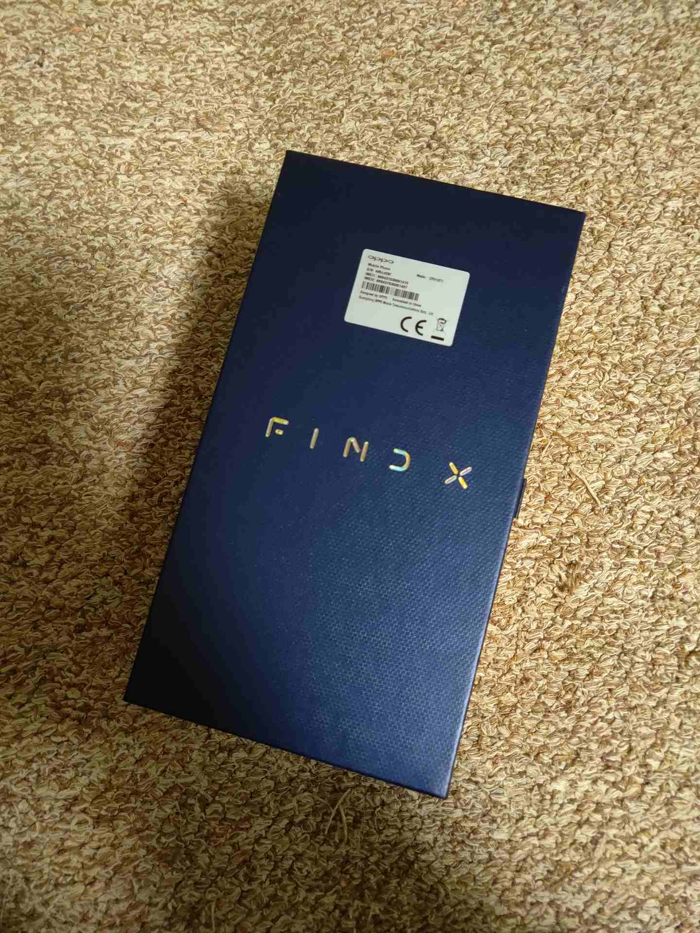 oppo find x اوبو فايند اكس للبيع                                            


	 				لا تنسَ أنك شاهدت هذا الإعلان في عنكبوت            
	 				
                            اللون مميز جدا ارجواني و...
