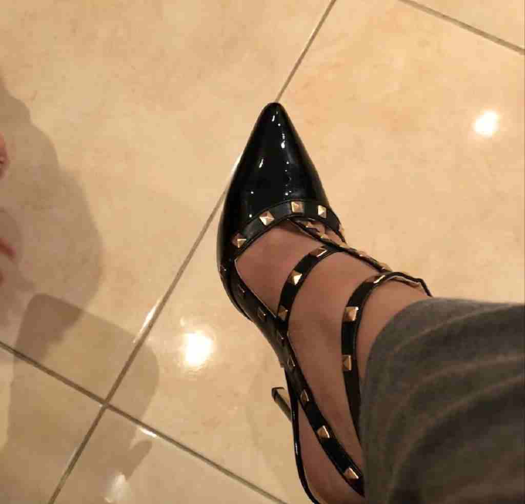 Valentino paten                                            


	 				لا تنسَ أنك شاهدت هذا الإعلان في عنكبوت            
	 				
                            حذاء Valentino paten 
مقاس 41...
