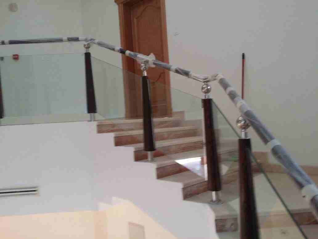 درابزينات وابواب استانلس ستيل عصرية
لا تنسَ أنك شاهدت هذا الإعلان في عنكبوت
لدينا قائمة من افخم ا...