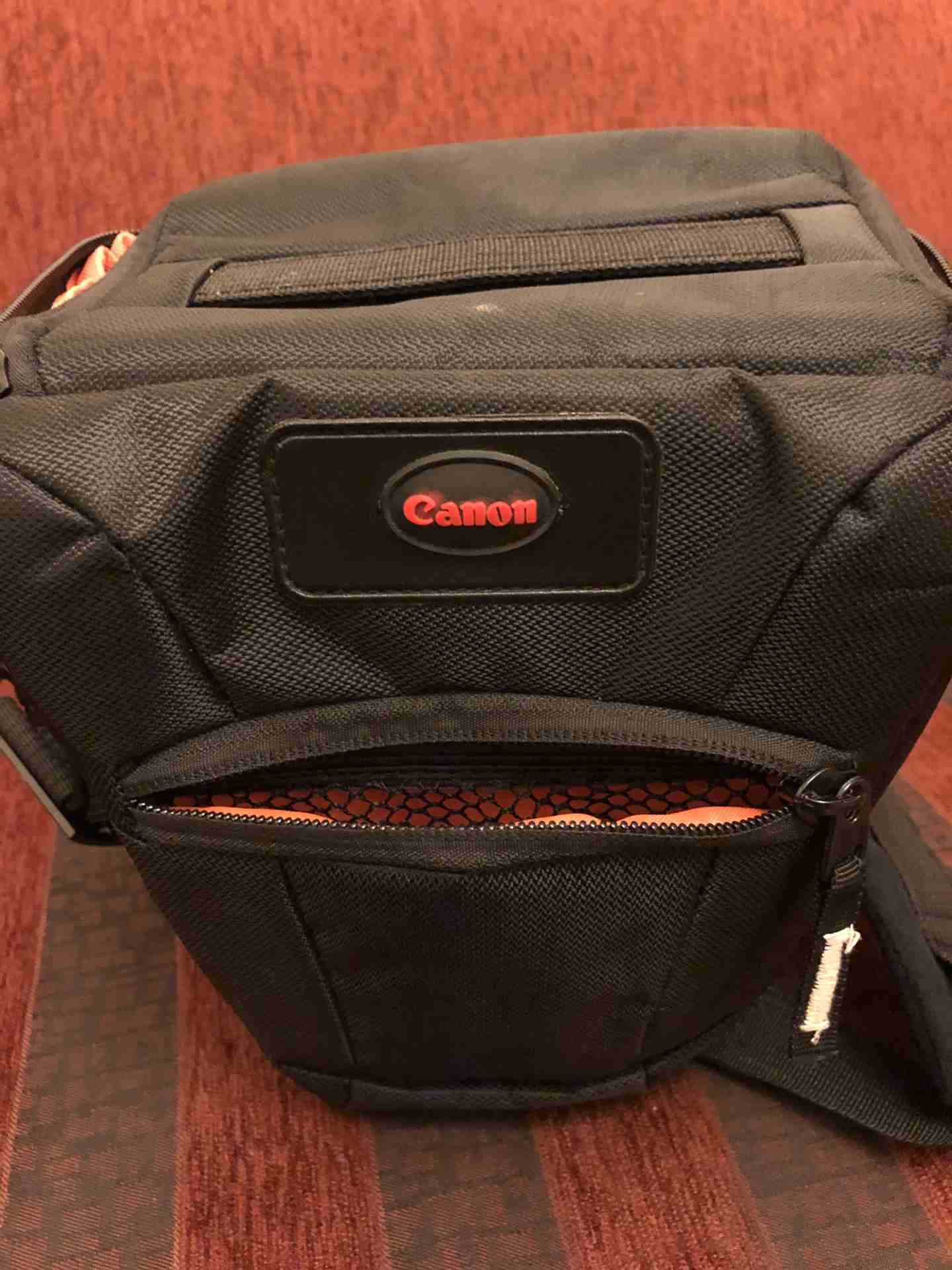 كانون Canon 750D
لا تنسَ أنك شاهدت هذا الإعلان في عنكبوت
كاميرا كانون 750D
صناعة يابانية مش تاي...