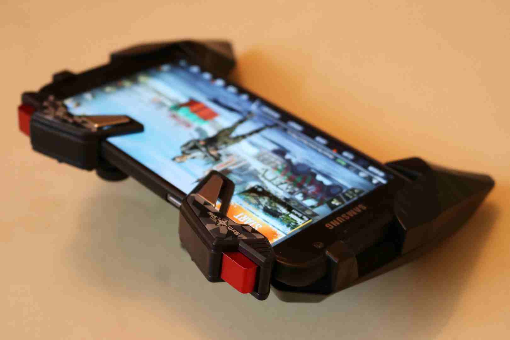 ازرار اطلاق النار في ببجي (PUBG mobile trigger)
لا تنسَ أنك شاهدت هذا الإعلان في عنكبوت
ازرار اطل...