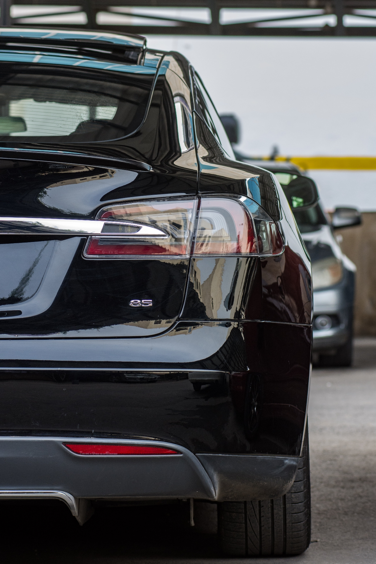 Tesla 85 تسلا 85 فحص كامل
لا تنسَ أنك شاهدت هذا الإعلان في عنكبوت
Tesla model s 85
Full Panor...