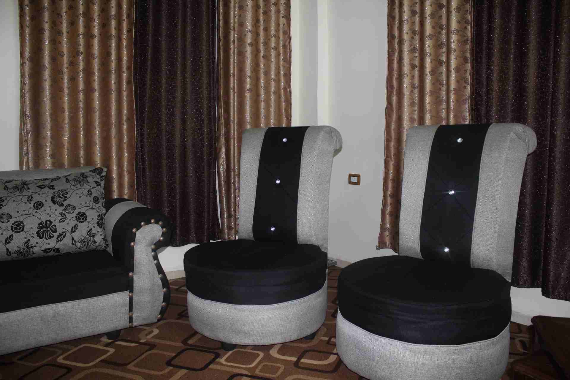 طقم كورنر وكاله لبيت عرسان للبيع بسعر مغري                                            


	 				لا تنسَ أنك شاهدت هذا الإعلان في عنكبوت            
	 				
                            ماستخدم بلمرا...