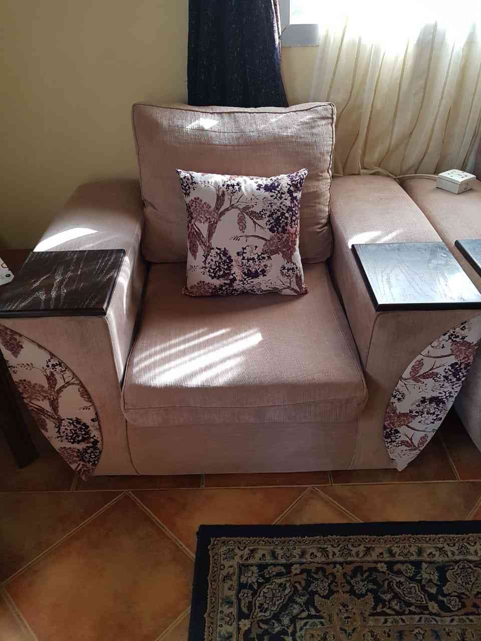 كنب للبيع                                            


	 				لا تنسَ أنك شاهدت هذا الإعلان في عنكبوت            
	 				
                                كنب 3 قطع مفرد وواحد ابو نفرين...