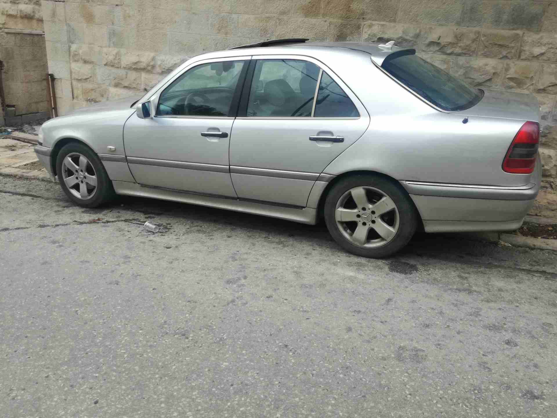 مرسيدس c200 اتوماتيك                                            


	 				لا تنسَ أنك شاهدت هذا الإعلان في عنكبوت            
	 				
                            ترخيص طويل لا شهر 9/2019 فتحه كهرباء...