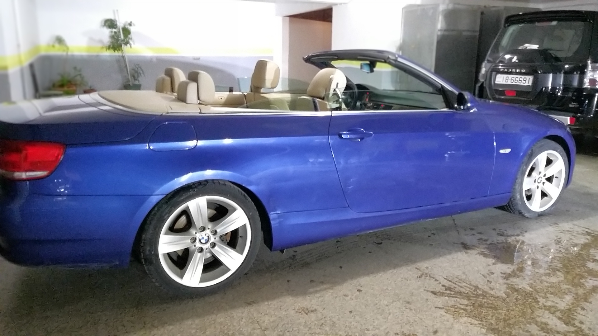 BMW 320 AI 2009
لا تنسَ أنك شاهدت هذا الإعلان في عنكبوت
BMW320AI كوبي فحص 4جيد بحالة ممتازة...