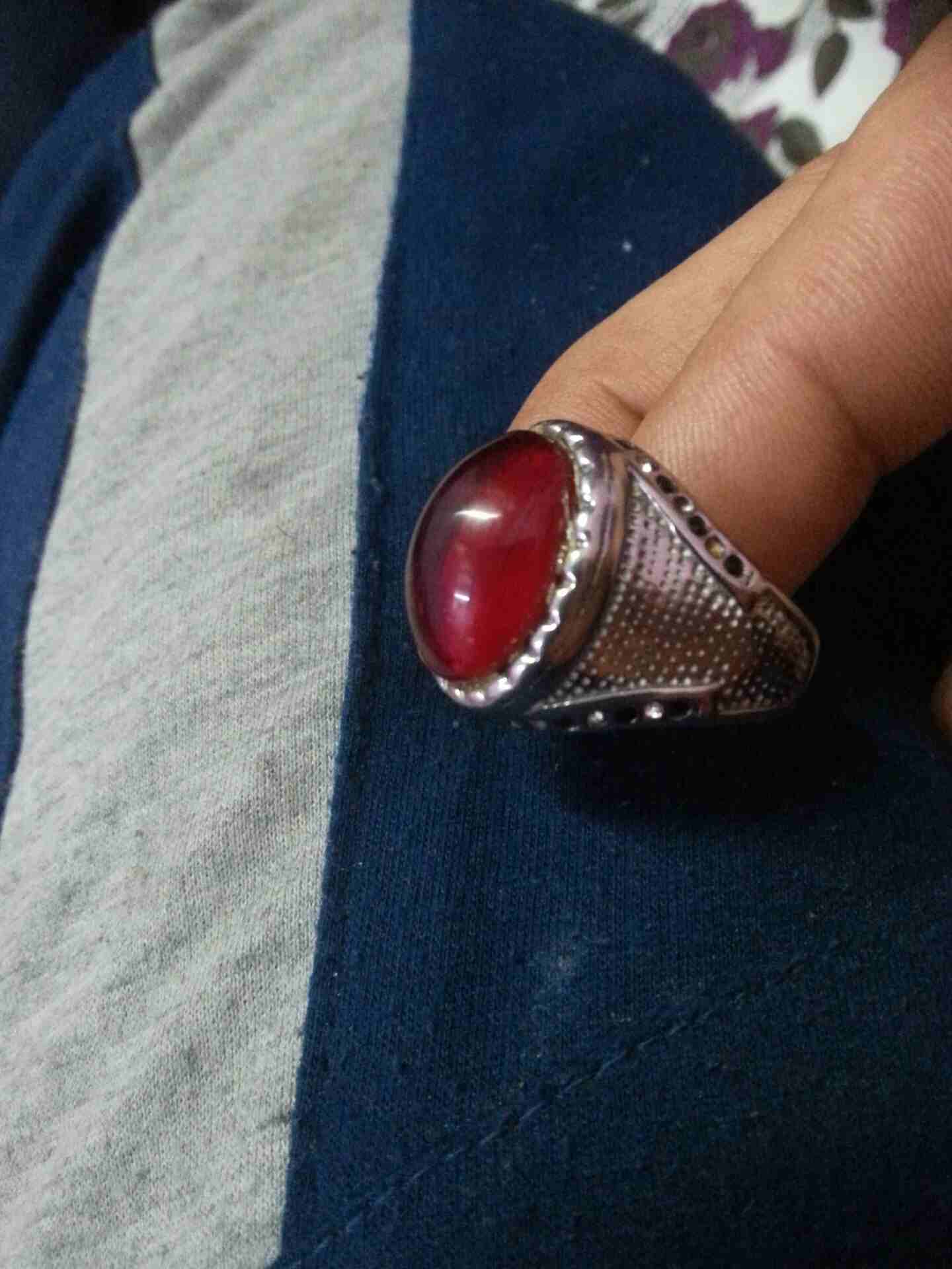 خاتم نقل. للبيع 20 دينار                                            


	 				لا تنسَ أنك شاهدت هذا الإعلان في عنكبوت            
	 				
                            مجمع رغدان...