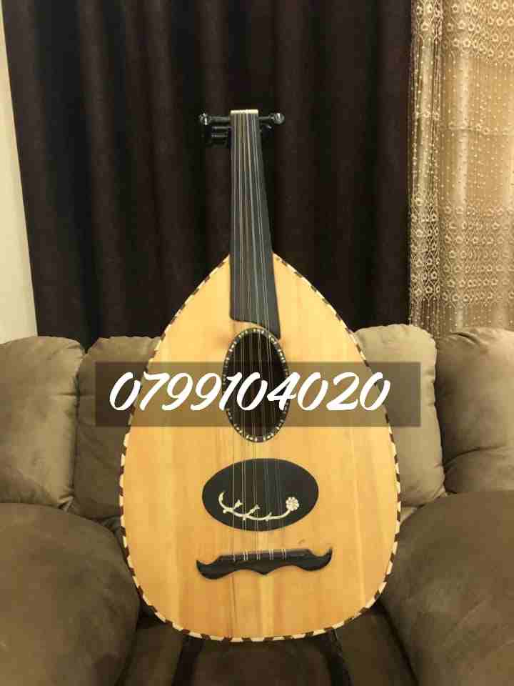 جوهره الفن جديد اصلي 100&lrm;%&lrm; خشب الجوز مفاتيح ابنوس  اوتار برمدح الماني شنته مبطنه اصليه                                            


	 				لا تنسَ أنك شاهدت هذا الإعلان في عنكبوت...