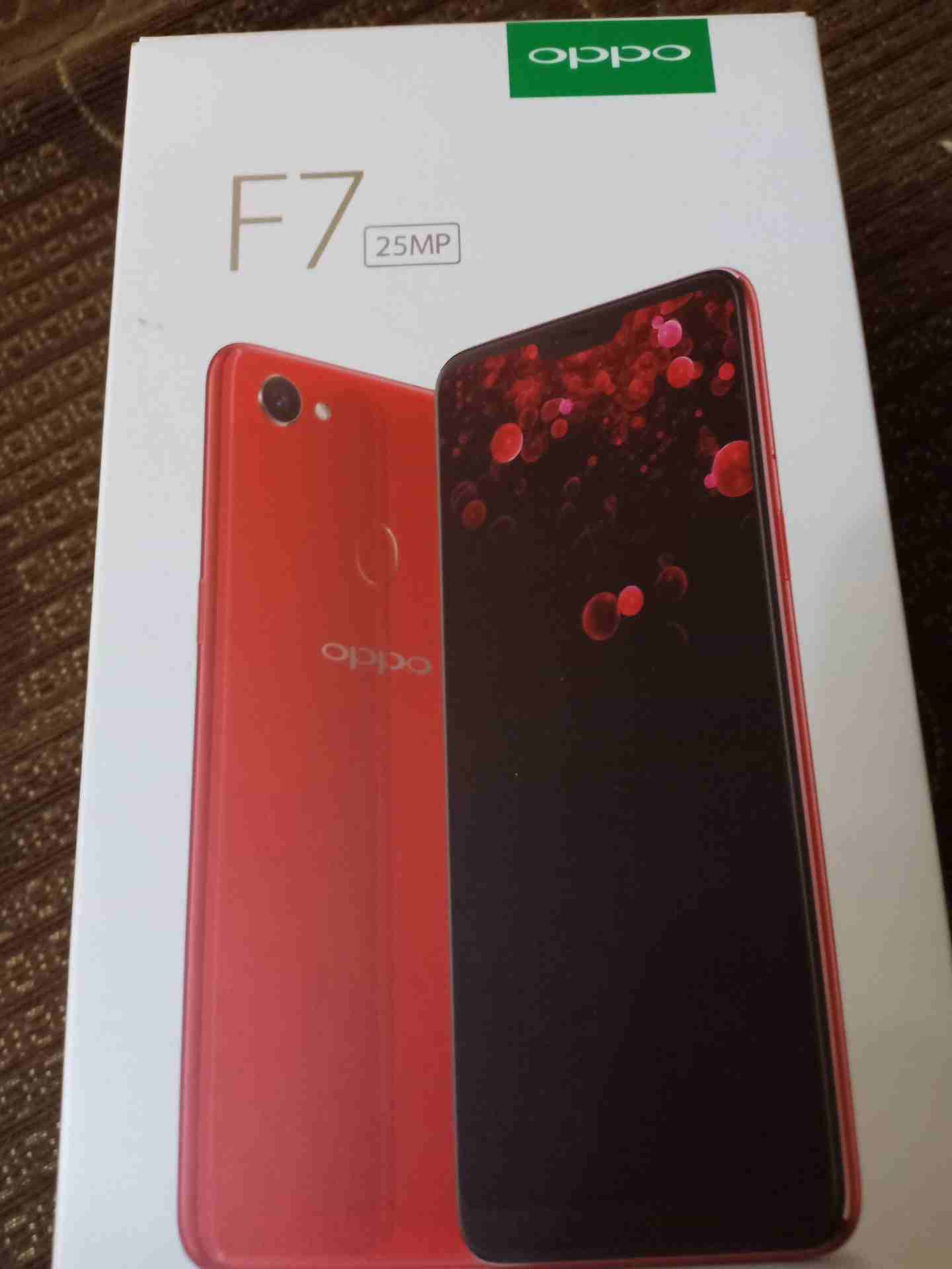 oppo f7 لون احمر                                            


	 				لا تنسَ أنك شاهدت هذا الإعلان في عنكبوت            
	 				
                            للبيع مستخدم اربع ايام مع كرتونتته وكفال...