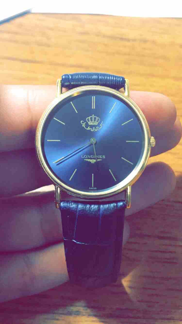 ساعة ملكية (longines) ثمينة جداً بسعر مغري                                            


	 				لا تنسَ أنك شاهدت هذا الإعلان في عنكبوت            
	 				
                            الساعة بحالة م...