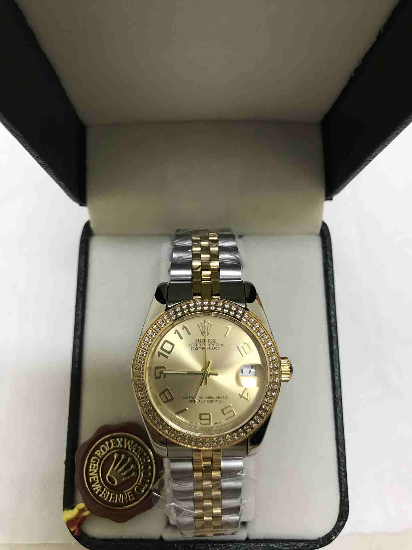 رولكس ( ROLEX ) تايلاندي درجة أولى                                            


	 				لا تنسَ أنك شاهدت هذا الإعلان في عنكبوت            
	 				
                            ساعات رولكس نسخة (   A...