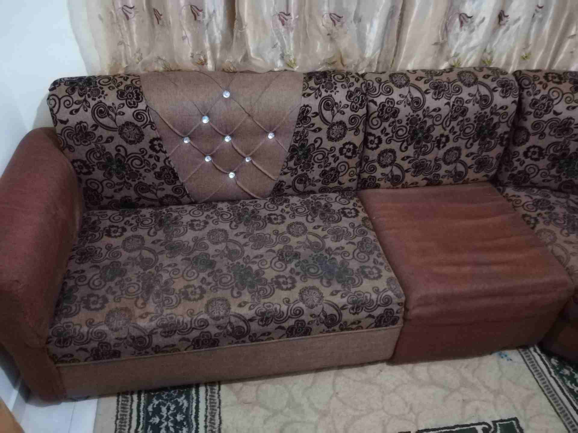 كنب كورنر العنوان عمان الزهور
لا تنسَ أنك شاهدت هذا الإعلان في عنكبوت
عمان الزهور...