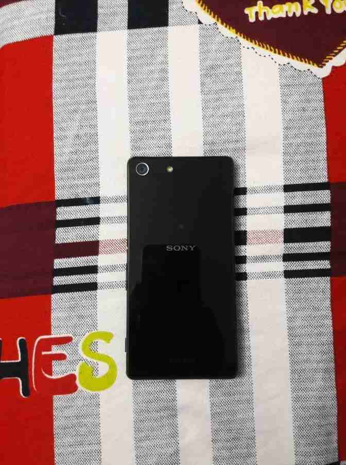 sony m5
لا تنسَ أنك شاهدت هذا الإعلان في عنكبوت
حاله كسر زيرو معا حاجته العلبه والشاحن والهاند فر...