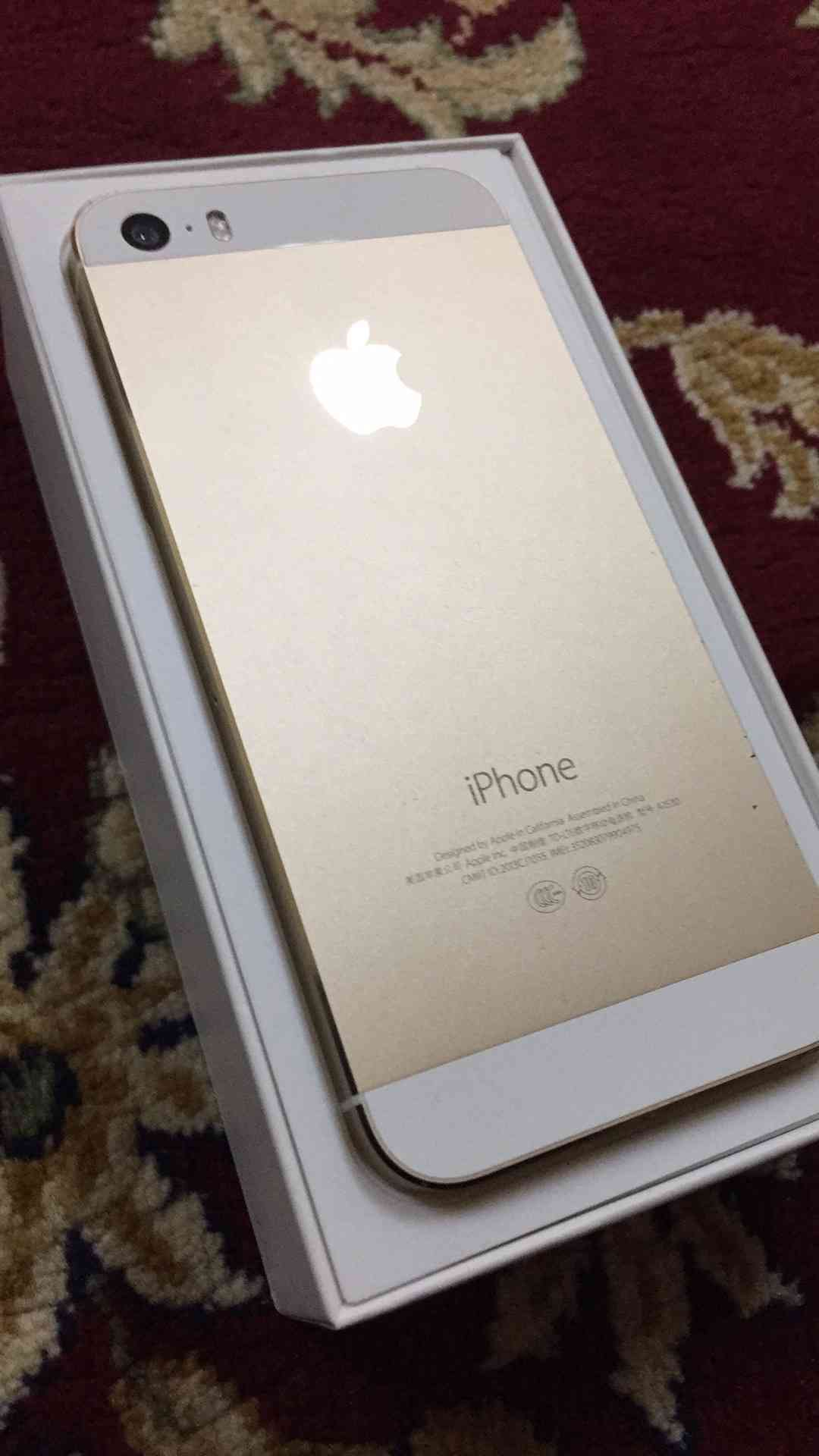 ايفون 5s للبيع استخدام يومين
لا تنسَ أنك شاهدت هذا الإعلان في عنكبوت
السلام عليكم اعرض لكم ال...