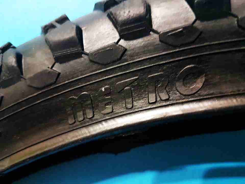 عجلات مطاط ميترو 26 انش للدراجة الهوائية جديدة للبيع METRO 26 INCH BICYCLE TIRES
لا تنسَ أنك شاهدت هذا الإعلان في عنكبوت...