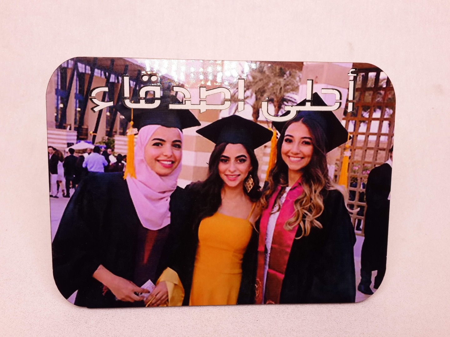 اطبع اجمل هدية صور على ستاند برواز
لا تنسَ أنك شاهدت هذا الإعلان في عنكبوت
أجمل الهدايا لكل ا...