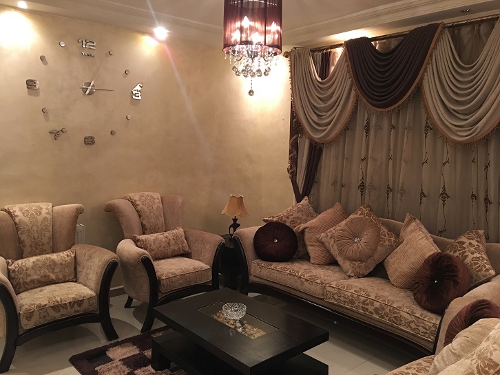 شقه مفروشة جديدة ونظيفه جدا  للإيجار في الدوار السابع من المالك مباشرة .                                            


	 				لا تنسَ أنك شاهدت هذا الإعلان في عنكبوت...