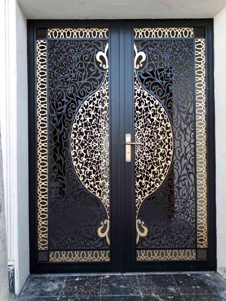 أبواب ودرابزين حديد قص ليزر ودبل حديد
لا تنسَ أنك شاهدت هذا الإعلان في عنكبوت
نتشرف بخدمتكم ب...