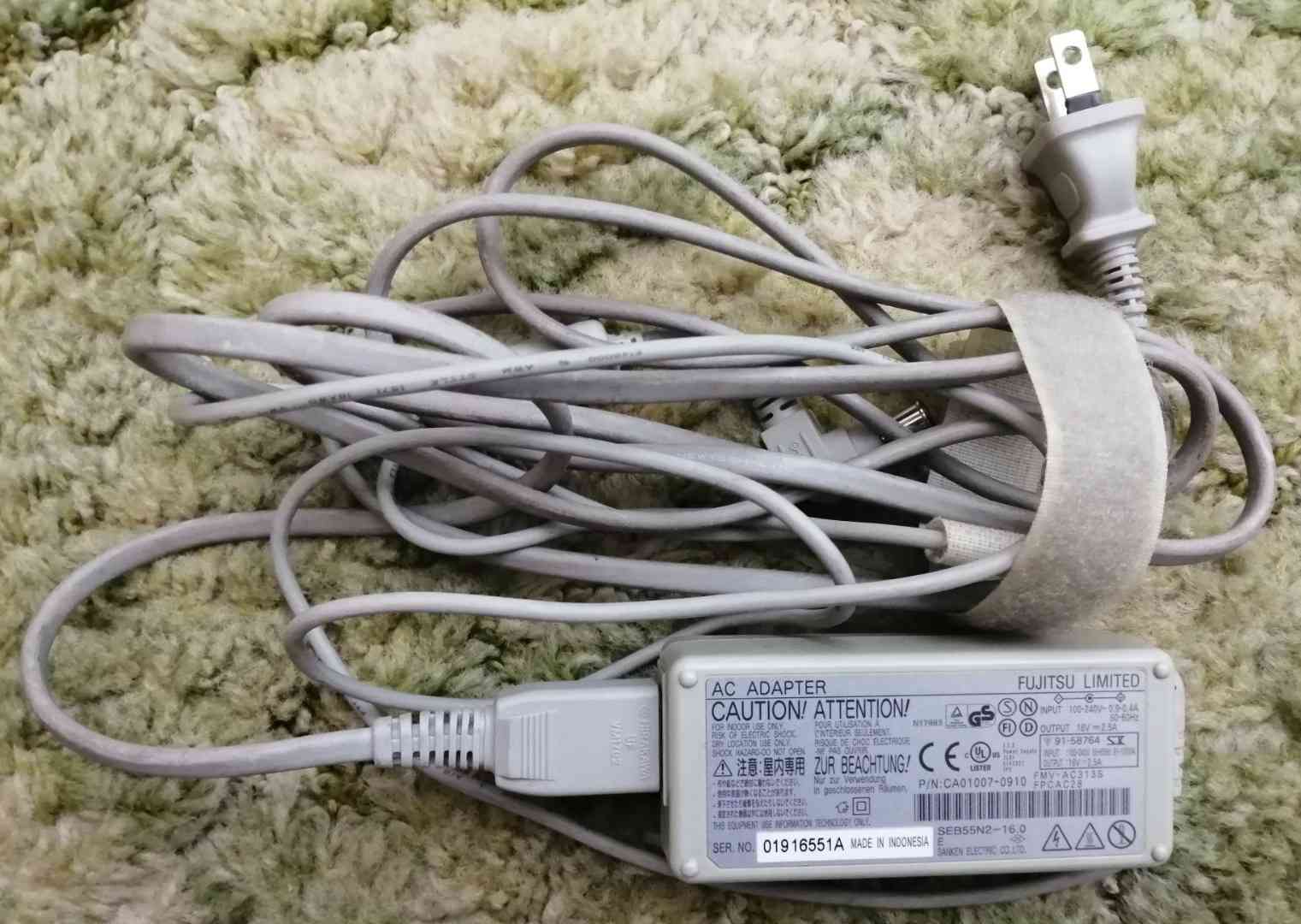 شاحن لابتوب أصلي Fujitsu                                            


	 				لا تنسَ أنك شاهدت هذا الإعلان في عنكبوت            
	 				
                                Fujitsu Laptop Power Adapter...