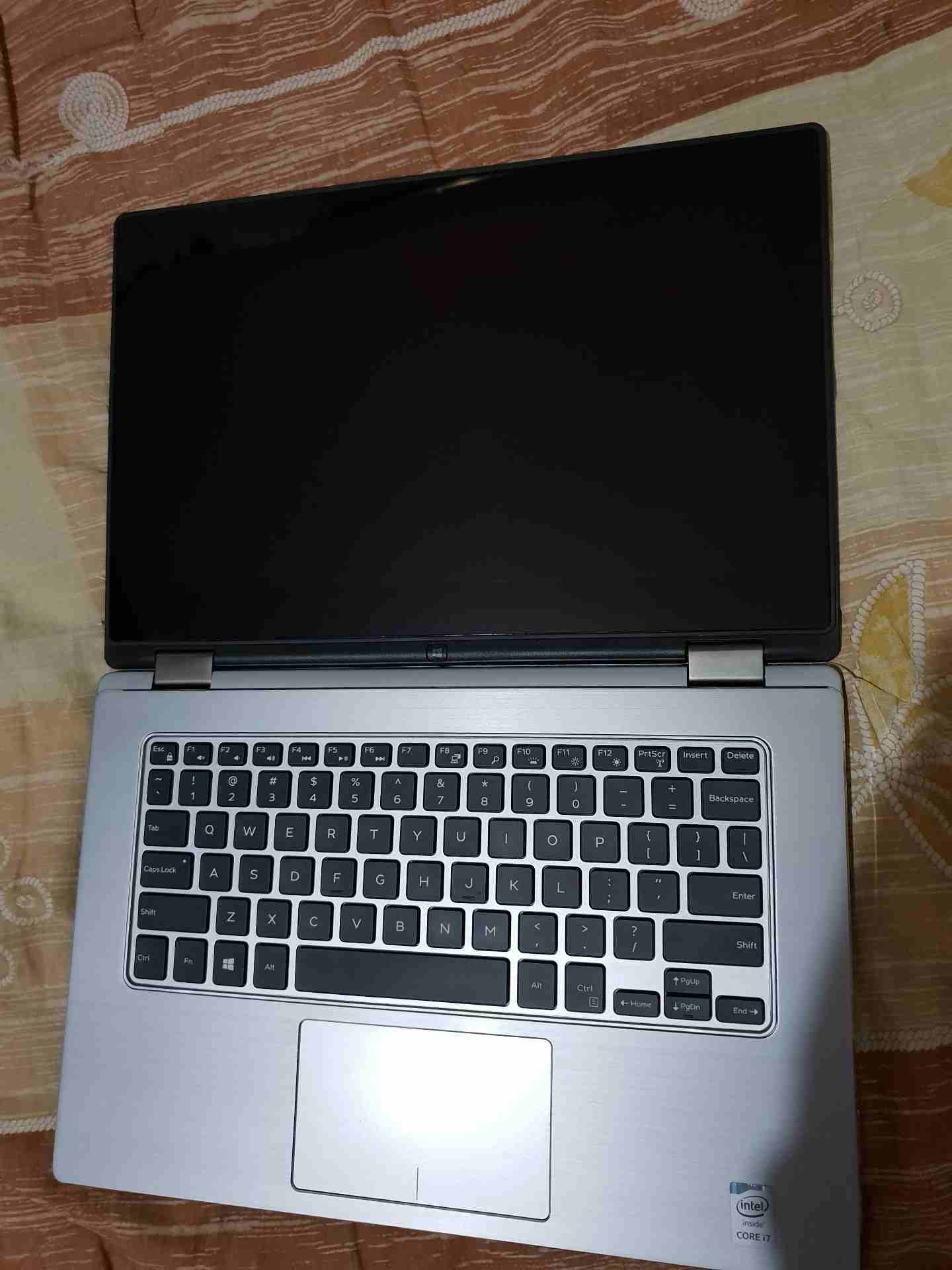 Dell Inspiron 13 2-in-1 convertible laptop/tablet i7
لا تنسَ أنك شاهدت هذا الإعلان في عنكبوت
Dell...