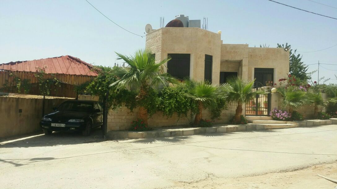منزل للبيع 320م باسكان الصيادله -اليادوده
لا تنسَ أنك شاهدت هذا الإعلان في عنكبوت
منزل للبيع...