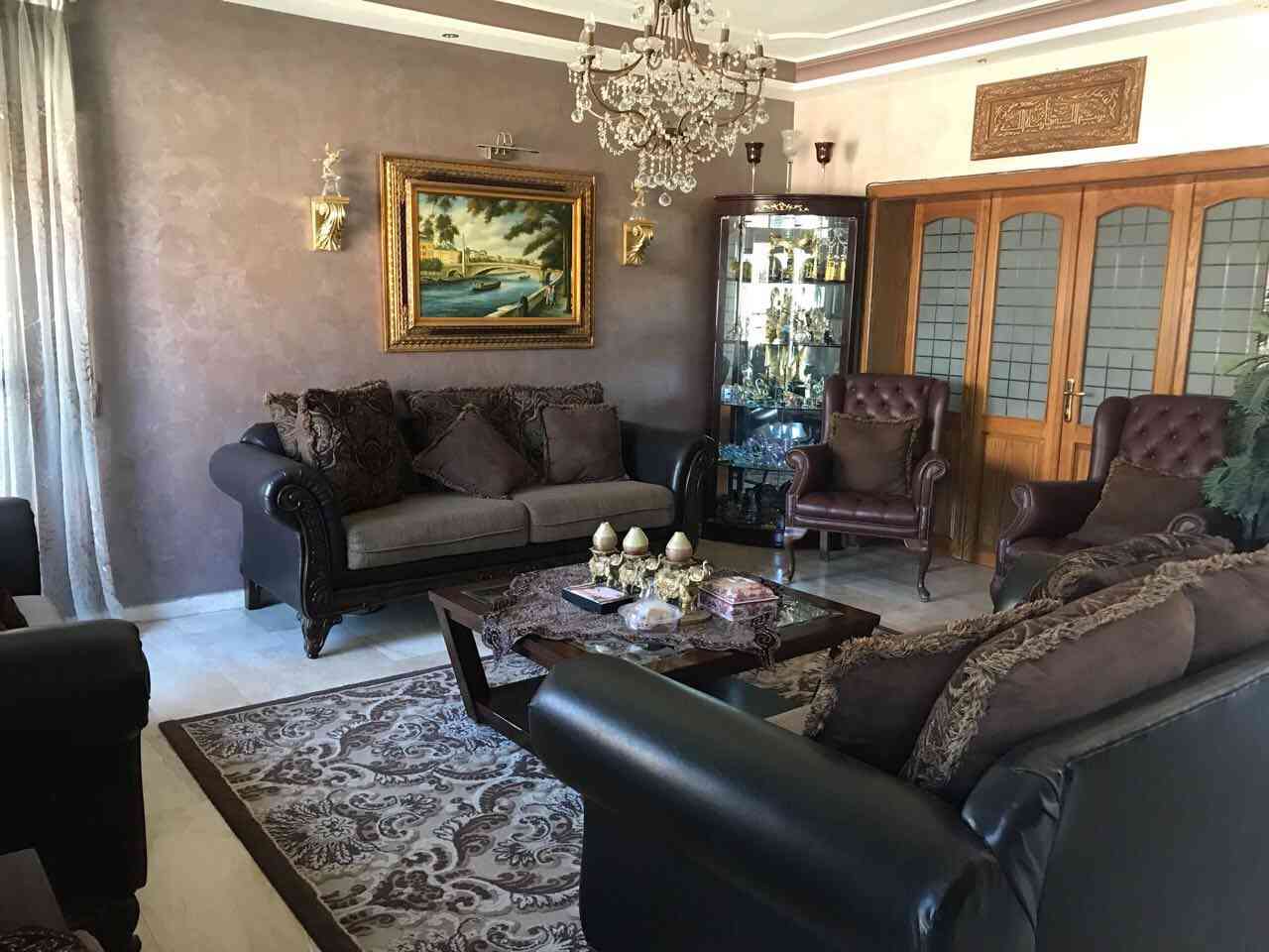 شقة طابقية للبيع 4 نوم في دير غبار
لا تنسَ أنك شاهدت هذا الإعلان في عنكبوت
شقة طابق اول ( طاب...