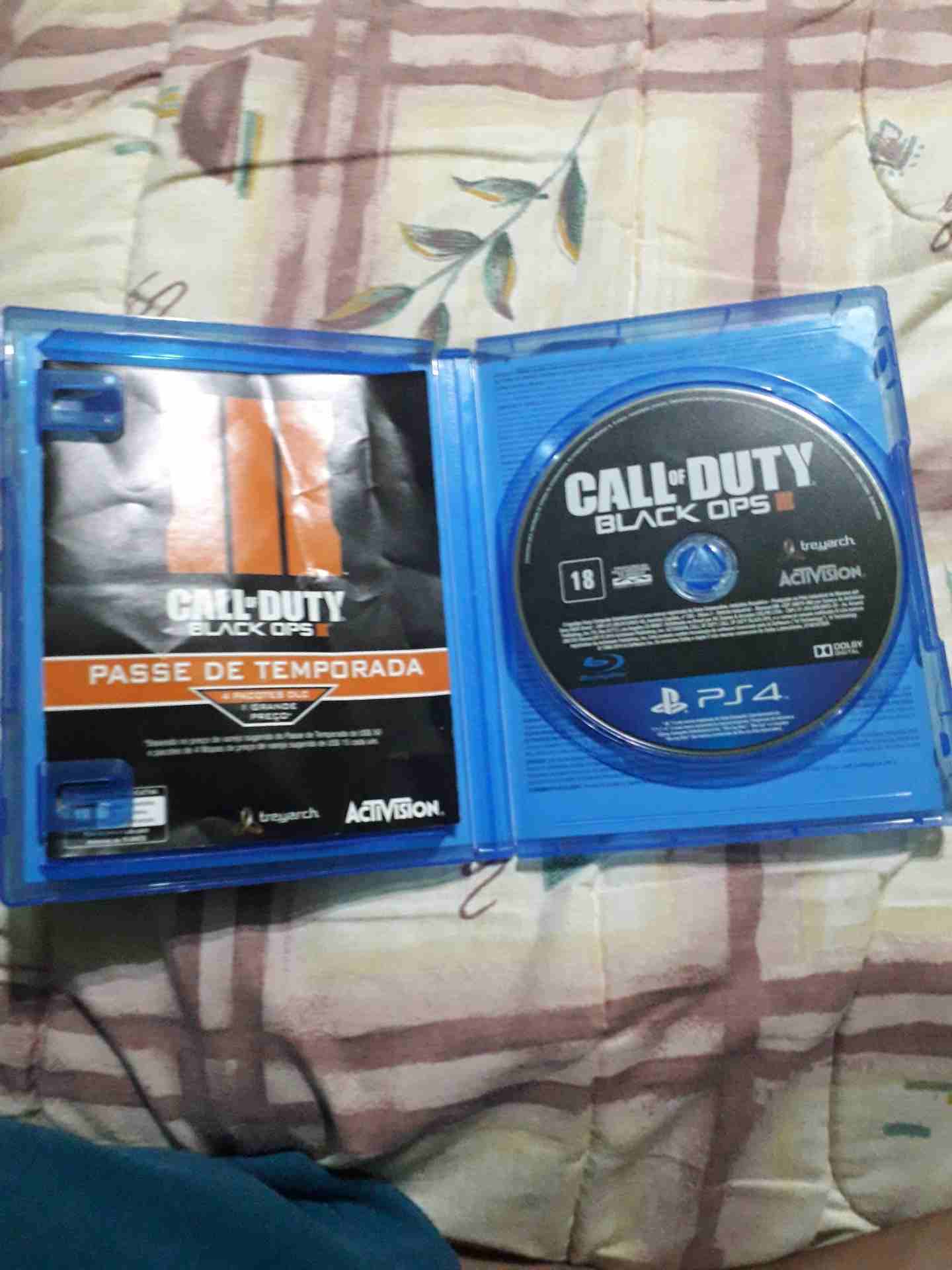 Call Of Duty blck ops III
لا تنسَ أنك شاهدت هذا الإعلان في عنكبوت
يوجد كود غير مستخدم ولا أي...