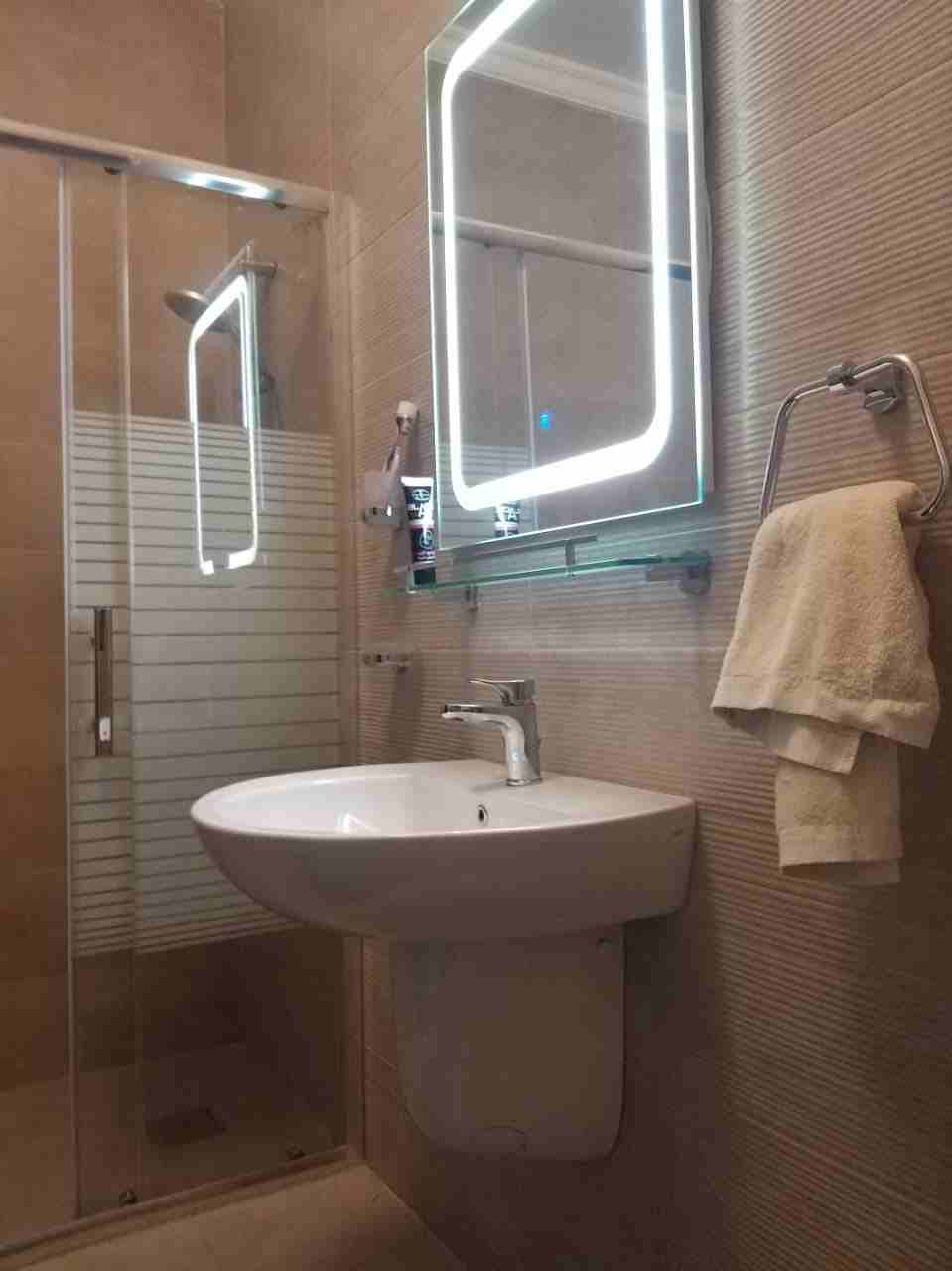 شقة فاخرة للايجار في خلدا Luxurious 2 bedroom in Khalda
لا تنسَ أنك شاهدت هذا الإعلان في عنكبوت
F...