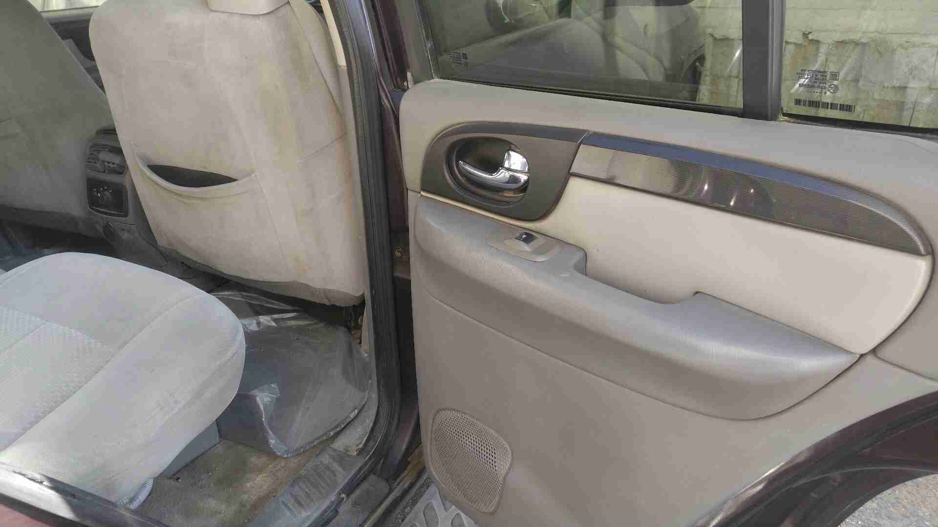 خميس مشيط
لا تنسَ أنك شاهدت هذا الإعلان في عنكبوت
جمس انفوي 2008 بحاله جيده بودي وماكينه وقير...
