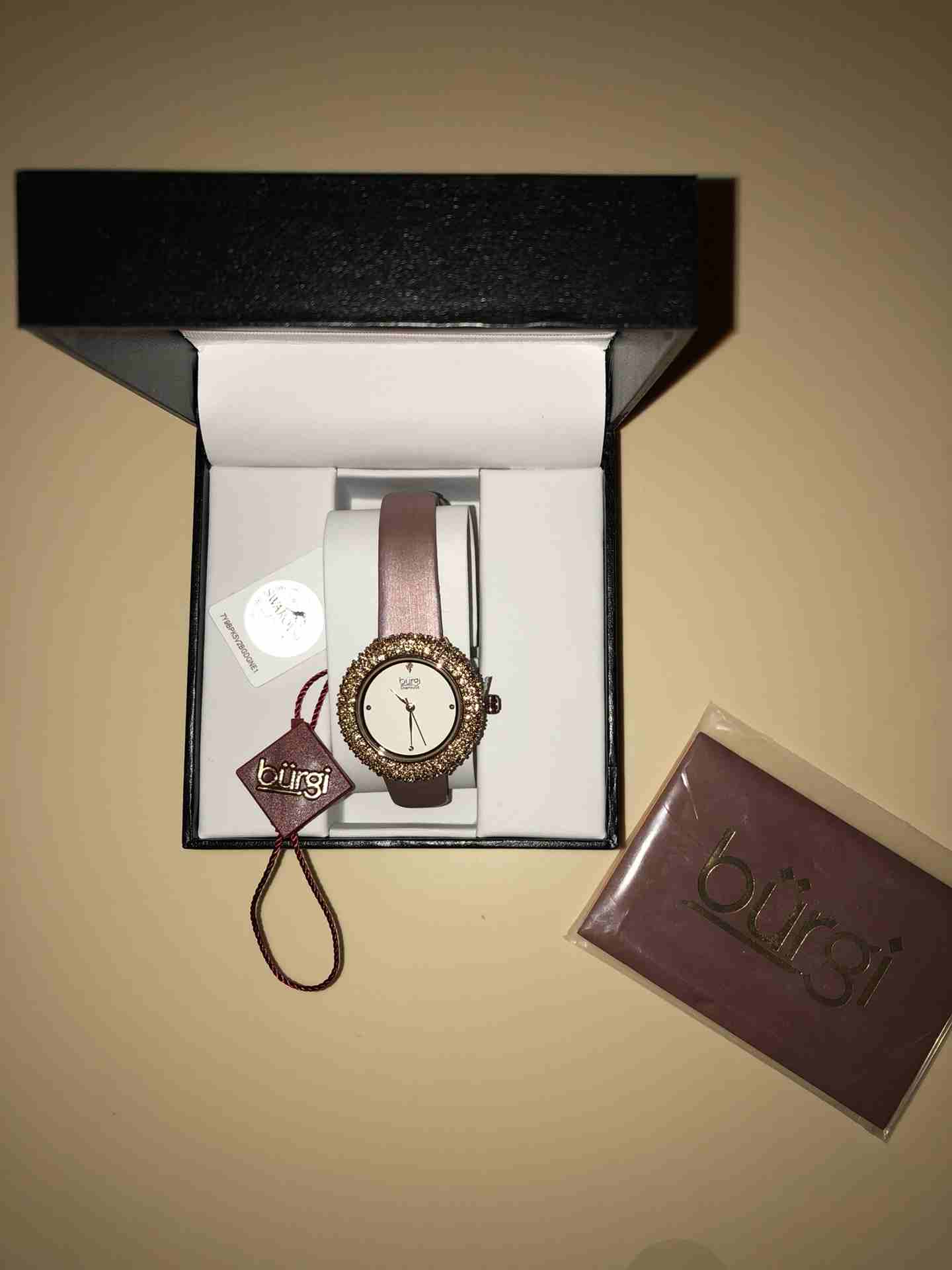 ساعات نسائيه اصليه مرصعة بكرستال سوارفيسكي burgi
لا تنسَ أنك شاهدت هذا الإعلان في عنكبوت
(( الرجا...