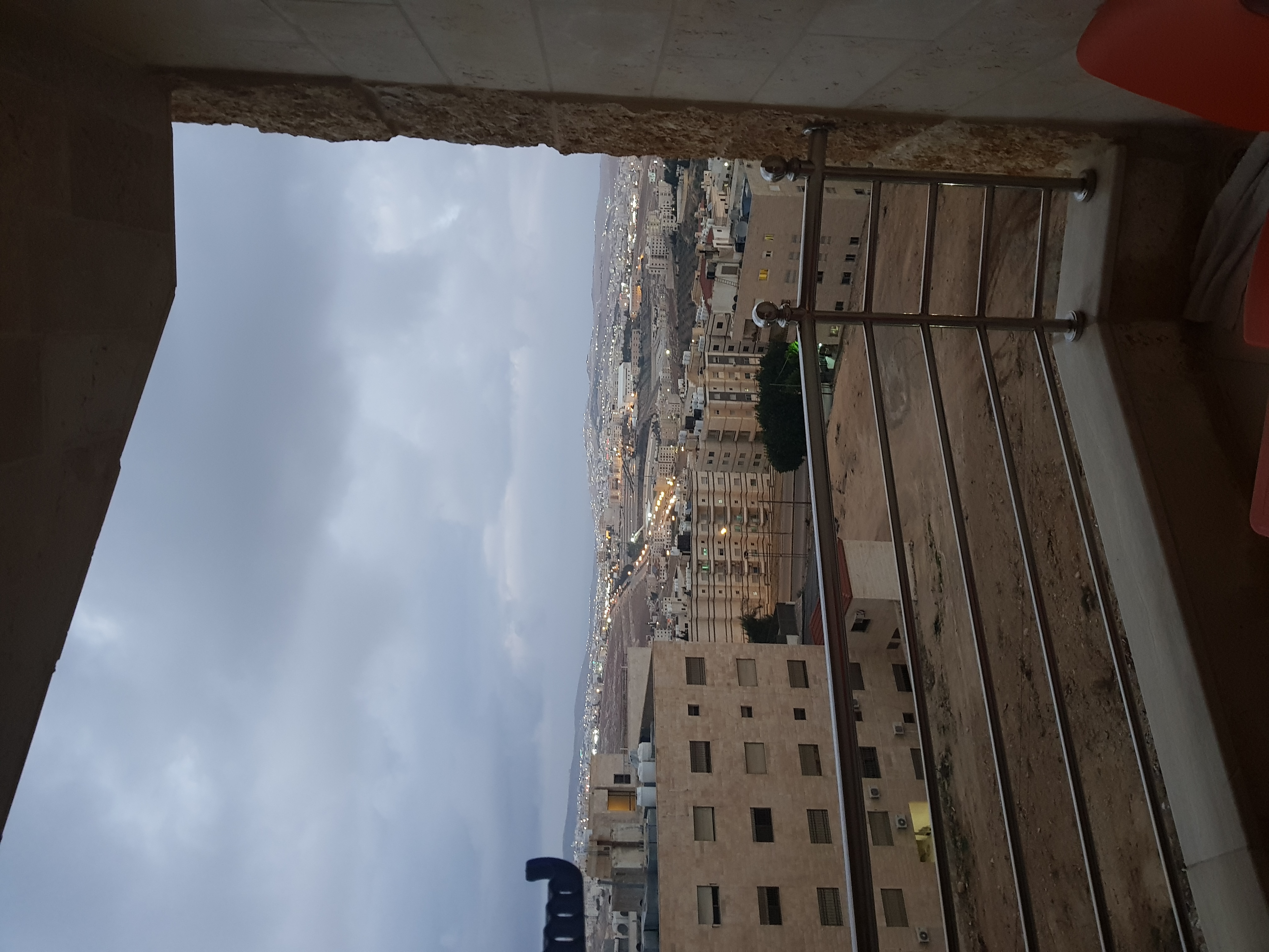 شقة طابق اخير مع روف للبيع                                            


	 				لا تنسَ أنك شاهدت هذا الإعلان في عنكبوت            
	 				
                                شقة طابق اخير مساحه 165متر...