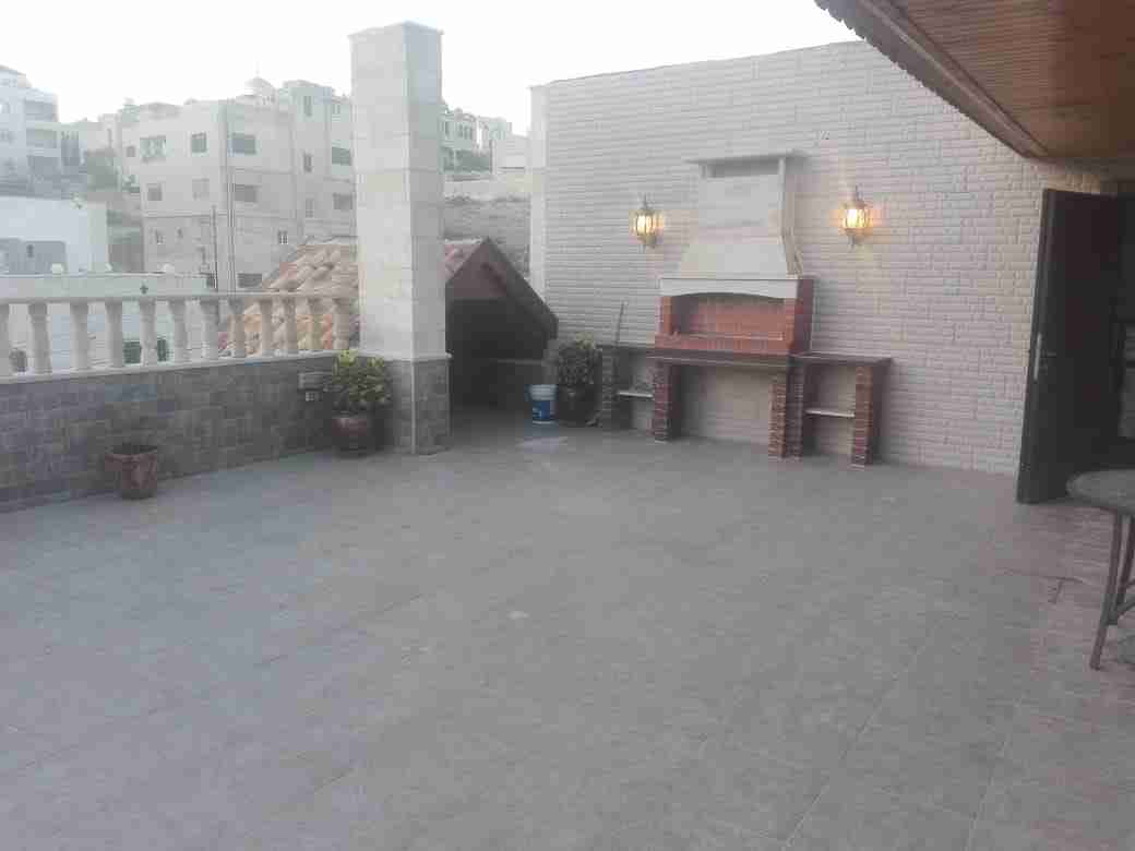 رووف جديد مميز مفروش للايجار في دابوق
لا تنسَ أنك شاهدت هذا الإعلان في عنكبوت
روف جديد مفروش...