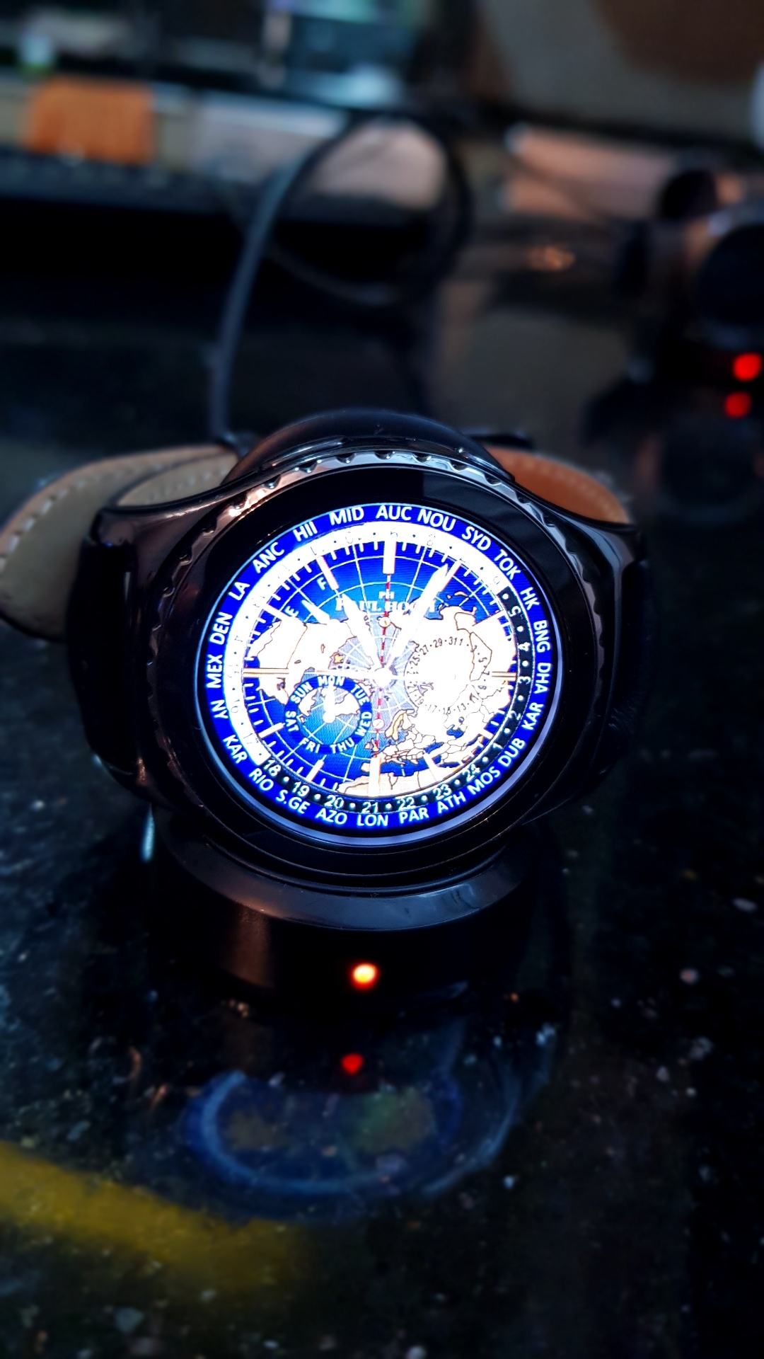 GEAR S2 CLASSIC IN EXCELLENT CONDITION
لا تنسَ أنك شاهدت هذا الإعلان في عنكبوت
GEAR S2 CLASSI...