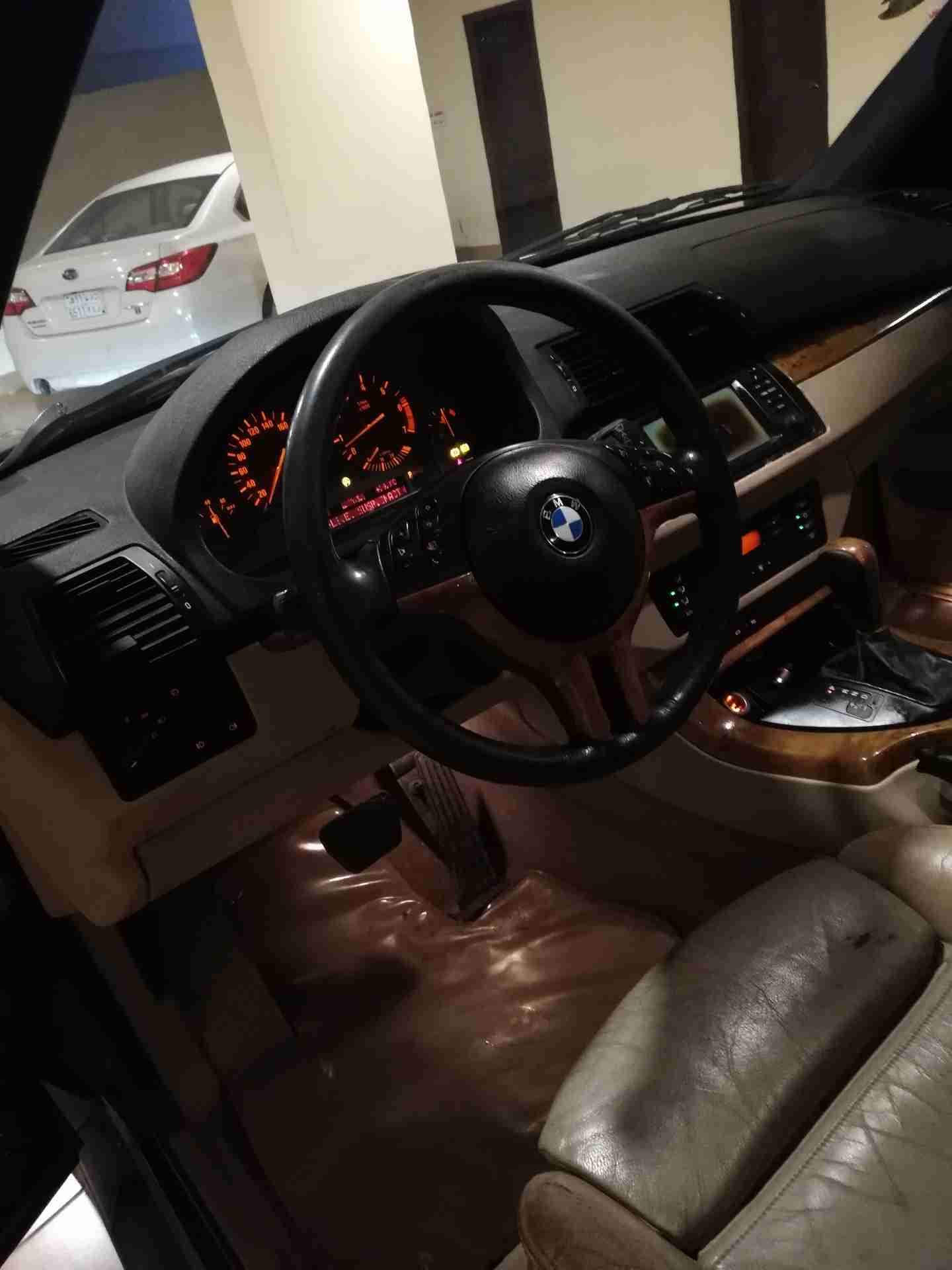 بي ام دبليو X5
لا تنسَ أنك شاهدت هذا الإعلان في عنكبوت
للبيع في جده بي ام X5 موديل 2000
مجدد...