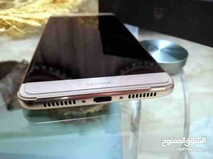 هواوي mate 9 بحاله جيده امكانيه البدل                                            


	 				لا تنسَ أنك شاهدت هذا الإعلان في عنكبوت            
	 				
                            مواصفات ممتازه
حالت...